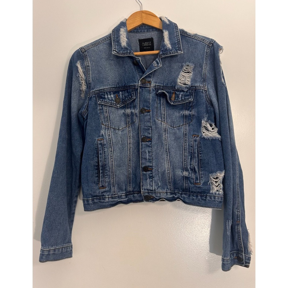 Almost Famous Trucker Jacket  Large Blue Denim‎ Distressed Destroyed Stretch